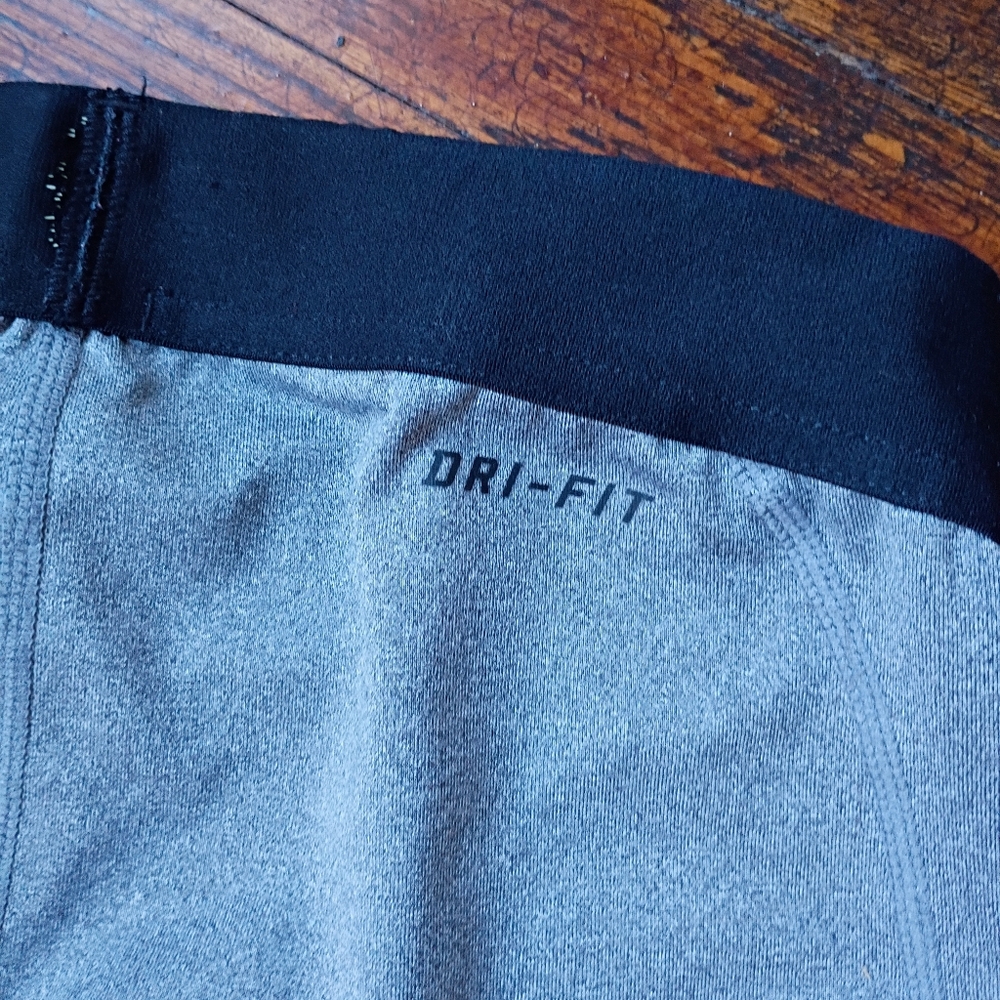 Nike Pro Womens Grey Leggings Small - Picture 10 of 11